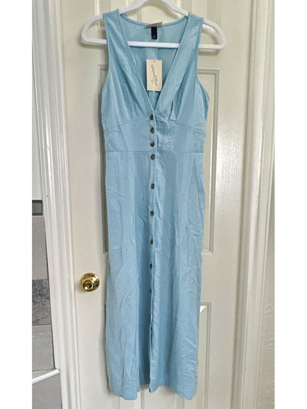 Universal Thread Blue V-Neck Sleeveless Button Front Smocked Pocket Midi S